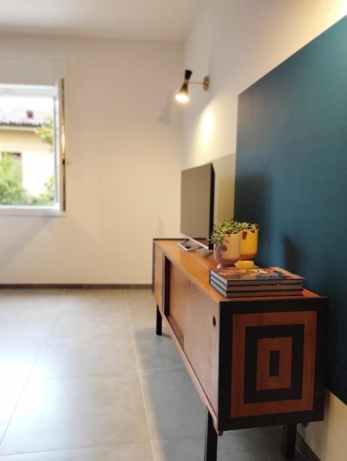 A Casa Di Twiggy Apartment โบโลญญา ภายนอก รูปภาพ