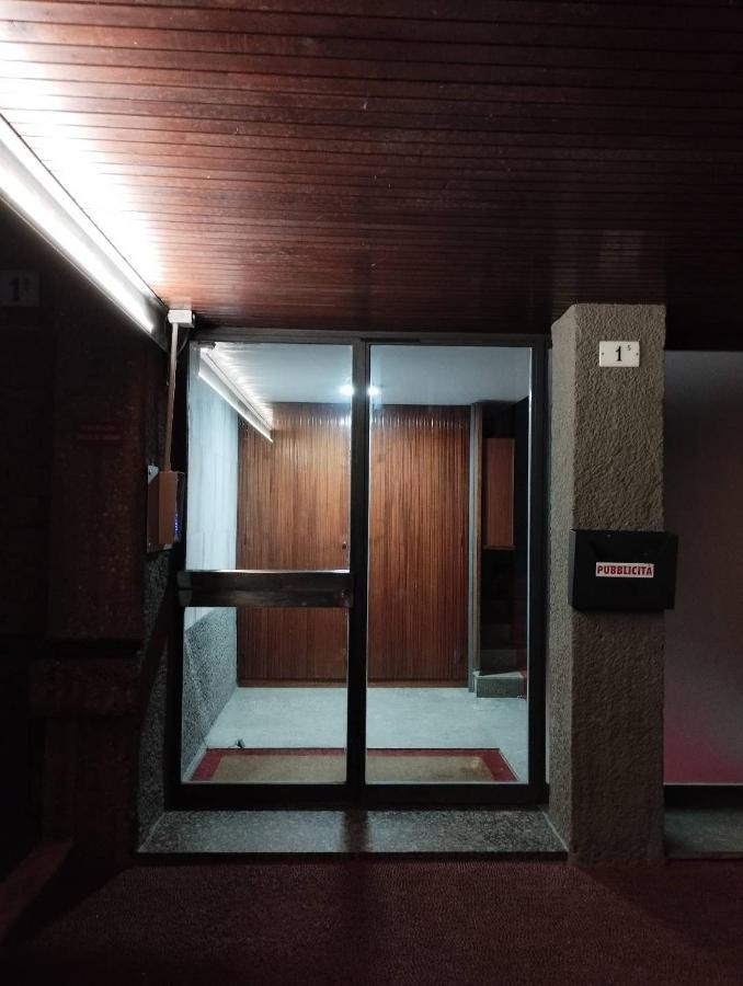 A Casa Di Twiggy Apartment โบโลญญา ภายนอก รูปภาพ